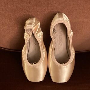 Capezio PTP Pointe Shoes